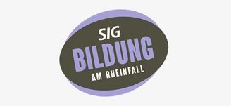 Logo von SIG Bildung am Rheinfall, mit dem Schriftzug "SIG Bildung" in Großbuchstaben auf einem dunkelgrauen ovalen Hintergrund. Der Text "am Rheinfall" steht in kleinerer Schrift darunter. Das Oval ist von einem hellvioletten Rahmen umgeben.